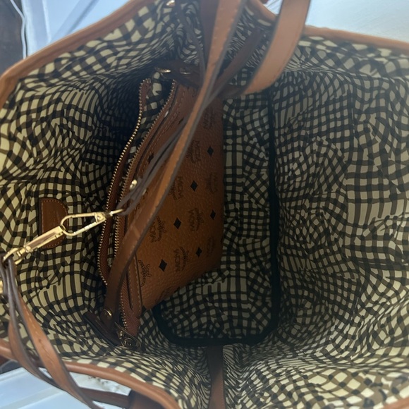 Cognac Tote Bag Luxury Essential - Picture 7 of 12